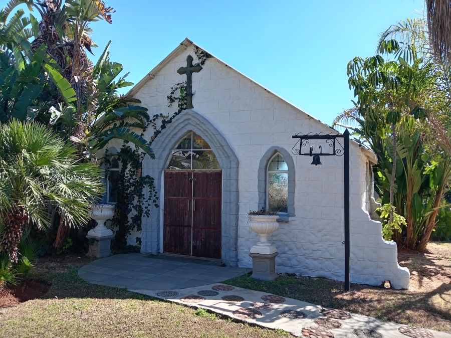 11 Bedroom Property for Sale in De Wildt North West